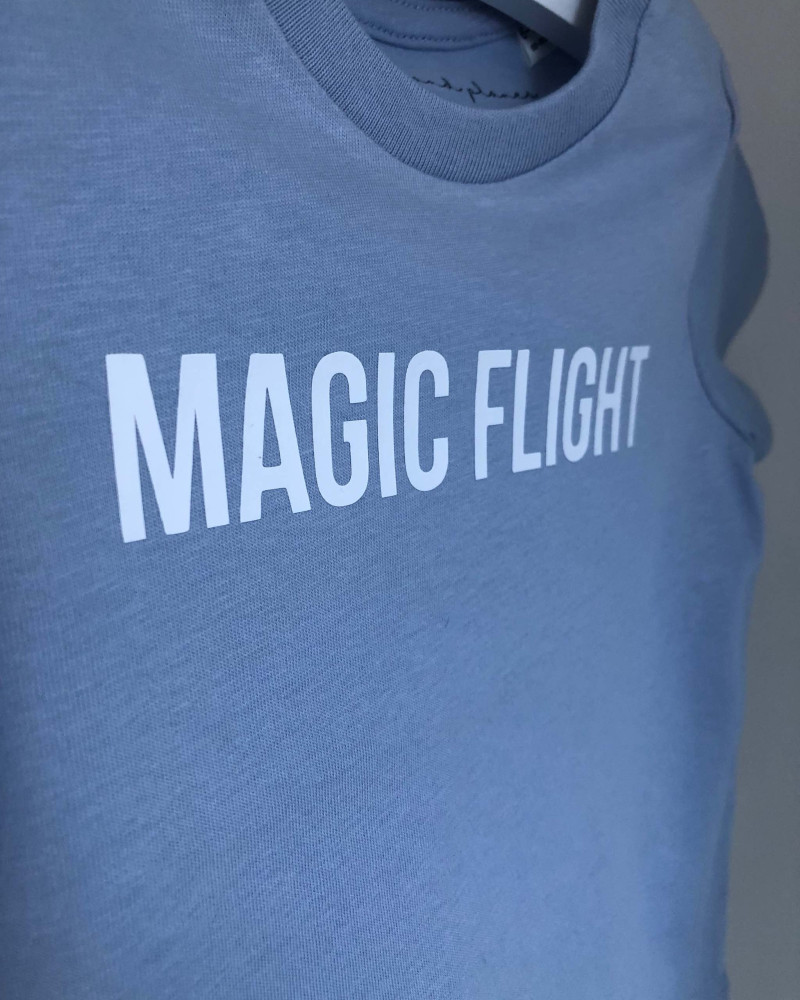 MAGIC FLIGHT / Ijsblauw / Pastel